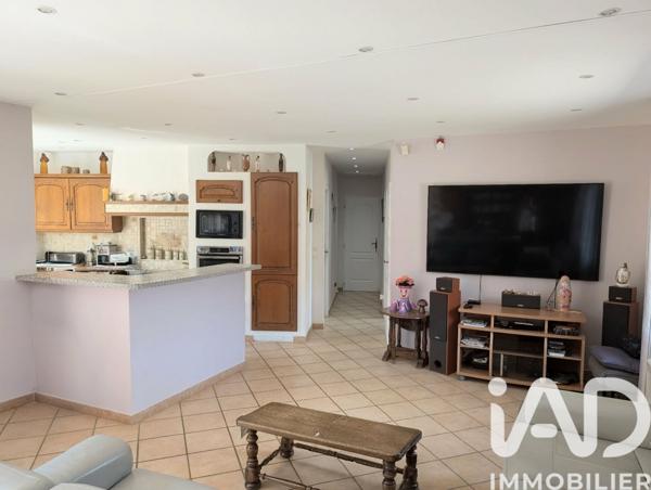 Maison à vendre 5 pièces 126 m² Collobrières