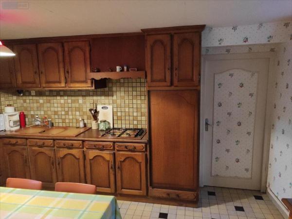 Maison à vendre à Ambrières-les-Vallées en Mayenne (53300), ref : 53075DLS24046