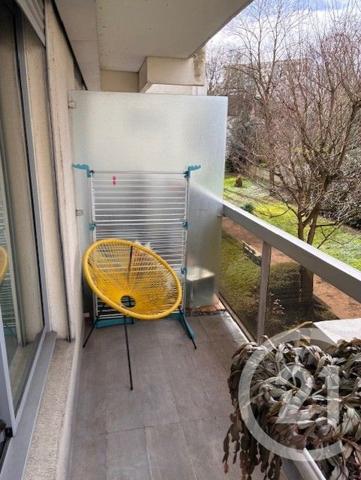 Appartement F4 à vendre  4 pièces - 97,56 m2 SURESNES - 92