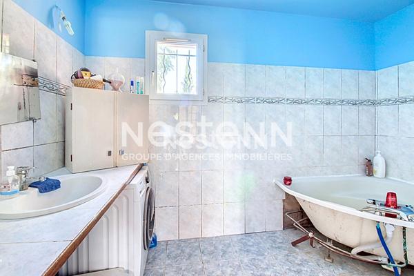 Maison 4 pièce(s) 110 M² sur terrain 1255 m², GRAND GARAGE .