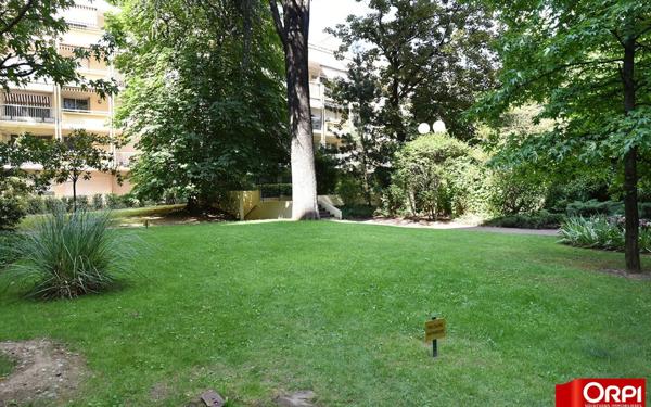 Appartement à louer    1 pièce •  Lyon 3