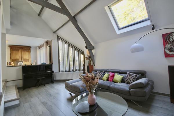 Bessancourt (95550) A vendre à Bessancourt, Villa de 142 m2, 4 chambres, sous sol total, terrain de 1178 m2.