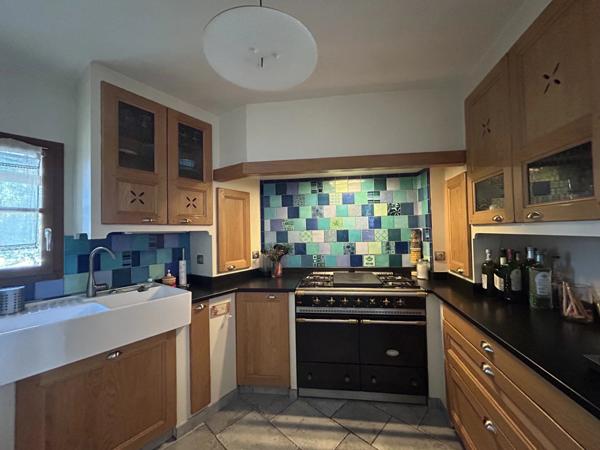 Immobilier Digne-les-Bains (04000) – Propriété 300m2 – 749 000 €