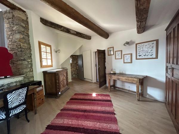 Immobilier Digne-les-Bains (04000) – Propriété 300m2 – 749 000 €