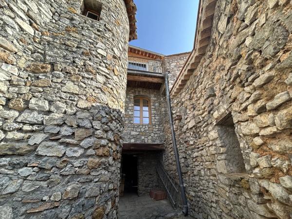 Immobilier Digne-les-Bains (04000) – Propriété 300m2 – 749 000 €