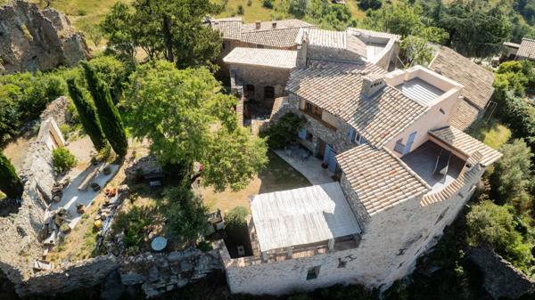 Immobilier Digne-les-Bains (04000) – Propriété 300m2 – 749 000 €