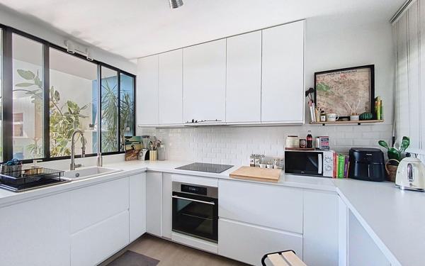 Appartement à vendre    4 pièces • 105 m2 Guyancourt