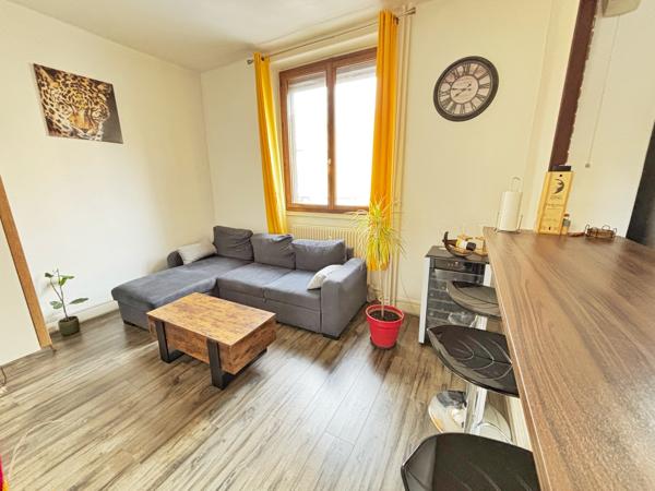 Appartement 2 pièce(s) 1 chambre(s) 53 m²