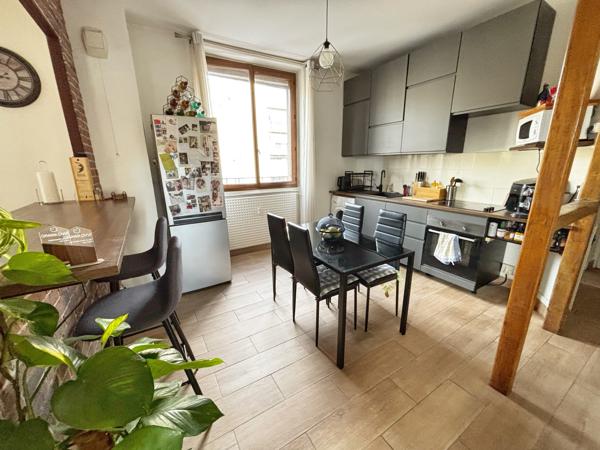 Appartement 2 pièce(s) 1 chambre(s) 53 m²