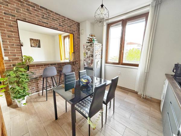 Appartement 2 pièce(s) 1 chambre(s) 53 m²