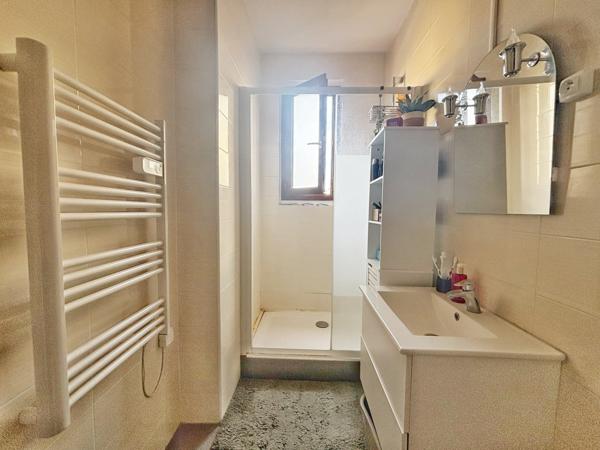 Appartement 2 pièce(s) 1 chambre(s) 53 m²