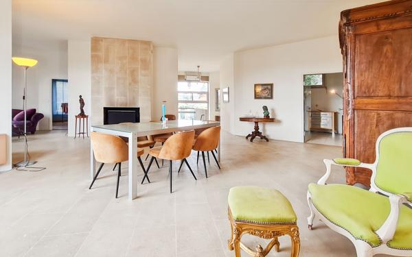 Maison à vendre    6 pièces •  Les Angles