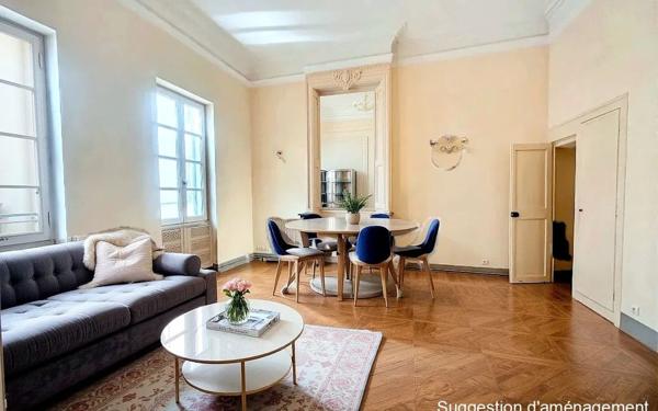 Appartement à vendre    4 pièces • 92,98 m2 Nîmes