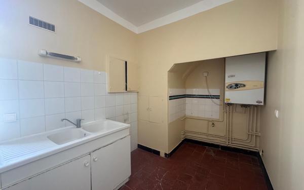 Appartement à vendre    4 pièces • 92,98 m2 Nîmes