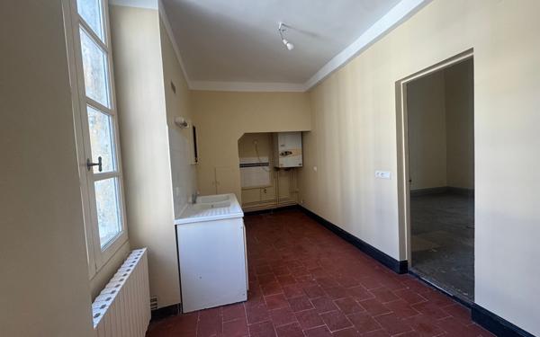 Appartement à vendre    4 pièces • 92,98 m2 Nîmes