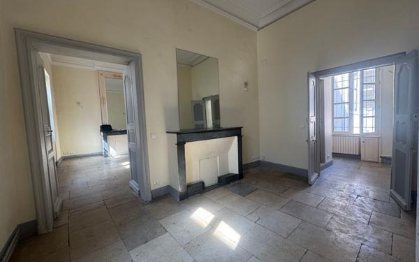 Appartement à vendre    4 pièces • 92,98 m2 Nîmes