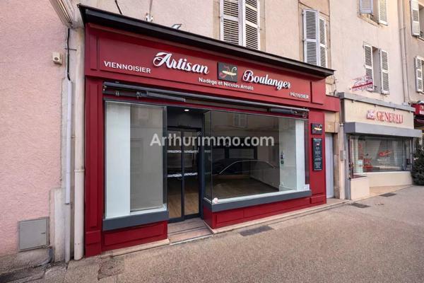Location Local commercial 2 pièces à Lons-le-Saunier