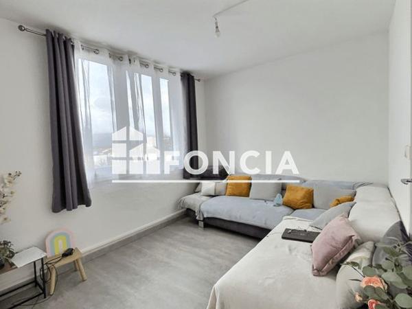 À vendre Appartement 4 pièces 64 m² - Montélimar 26200