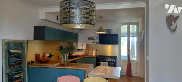 THOUARE SUR LOIRE PLEIN BOURG BORGEOISE RENOVEE DE 170M² + VERANDA + DEPENDANCE + GARAGE +GRENIER