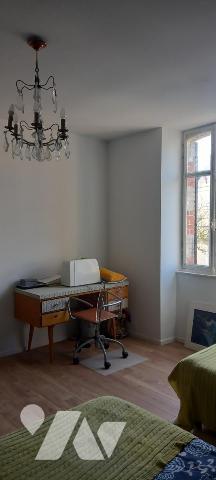 THOUARE SUR LOIRE PLEIN BOURG BORGEOISE RENOVEE DE 170M² + VERANDA + DEPENDANCE + GARAGE +GRENIER