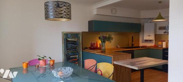 THOUARE SUR LOIRE PLEIN BOURG BORGEOISE RENOVEE DE 170M² + VERANDA + DEPENDANCE + GARAGE +GRENIER