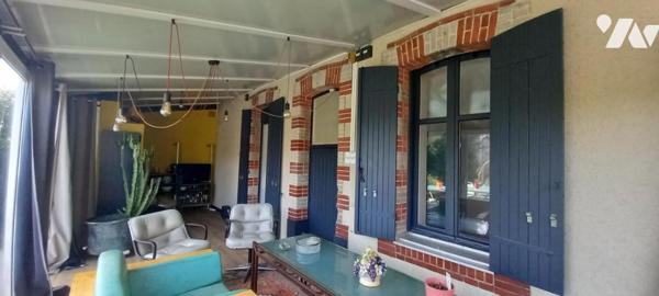 THOUARE SUR LOIRE PLEIN BOURG BORGEOISE RENOVEE DE 170M² + VERANDA + DEPENDANCE + GARAGE +GRENIER