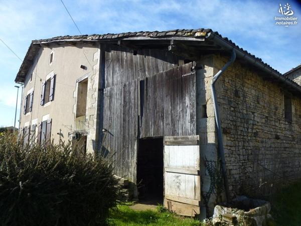 MAISON ANCIENNE A RENOVER