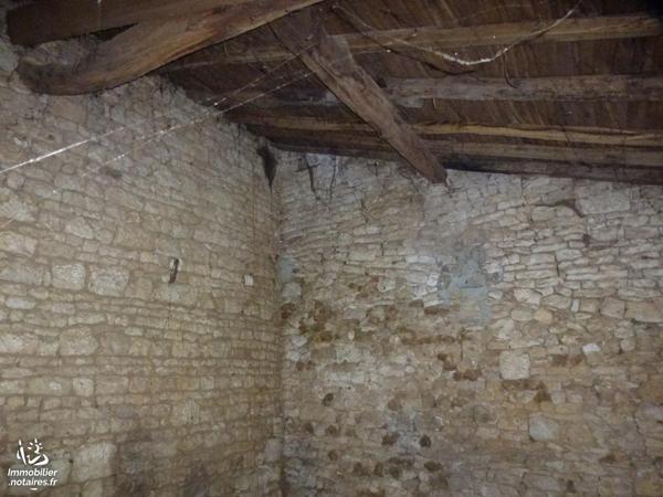 MAISON ANCIENNE A RENOVER