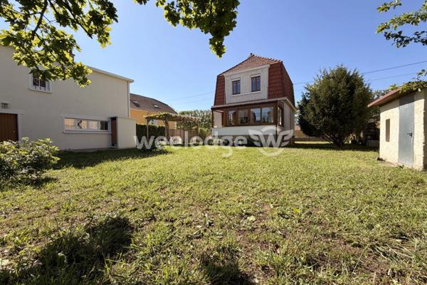 Maison à vendre 6 pièces de 131 m² à Aubergenville