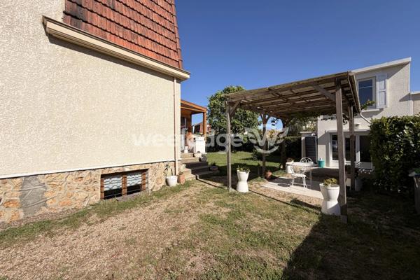Maison à vendre 6 pièces de 131 m² à Aubergenville
