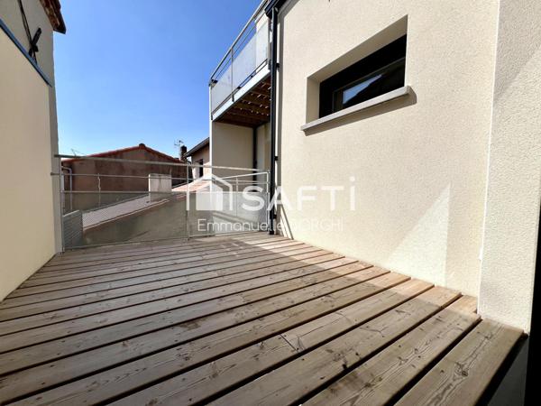 Appartement en souplex, 1 chambre, stationnement fermé.