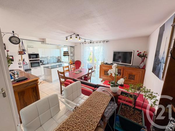 Appartement T3 à vendre  4 pièces - 65,04 m2 VILLEFRANCHE SUR SAONE - 69