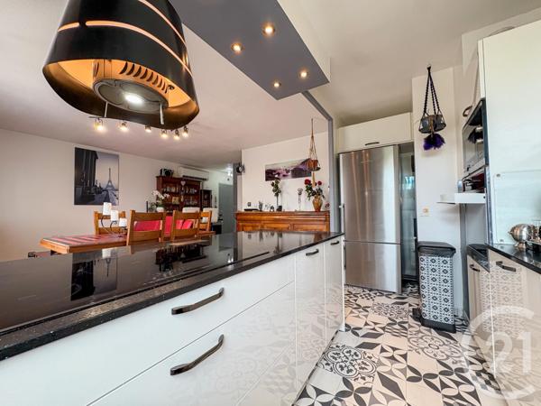 Appartement T3 à vendre  4 pièces - 65,04 m2 VILLEFRANCHE SUR SAONE - 69