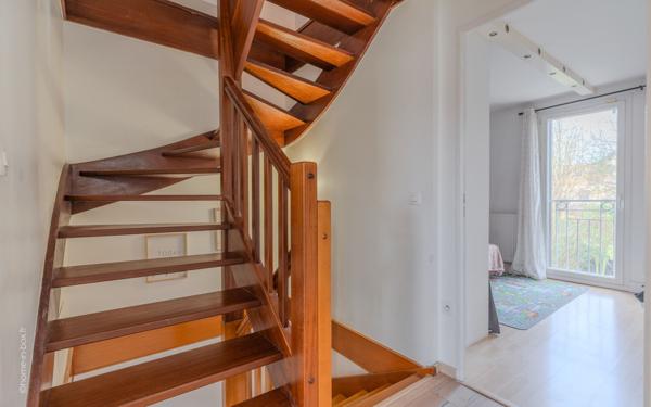 Maison à vendre    5 pièces • 88,20 m2 Bailly-Romainvilliers