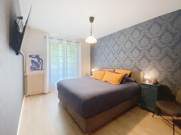 Maison T6/7 spacieuse et confortable de plain-pied