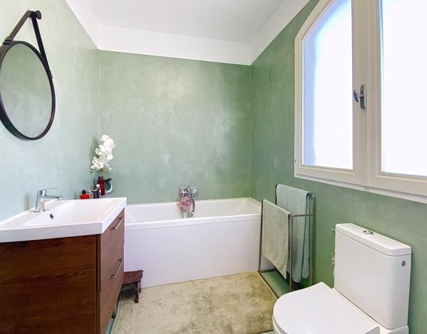 Maison T6/7 spacieuse et confortable de plain-pied