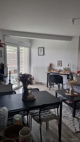 POITIERS, RUE DE LA GANTERIE, T2 AVEC BALCON ET PARKING