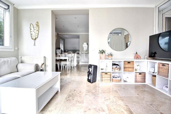 Saint Victoret- Bas de villa 4 pièces 70 m2 avec jardin de 617 m²