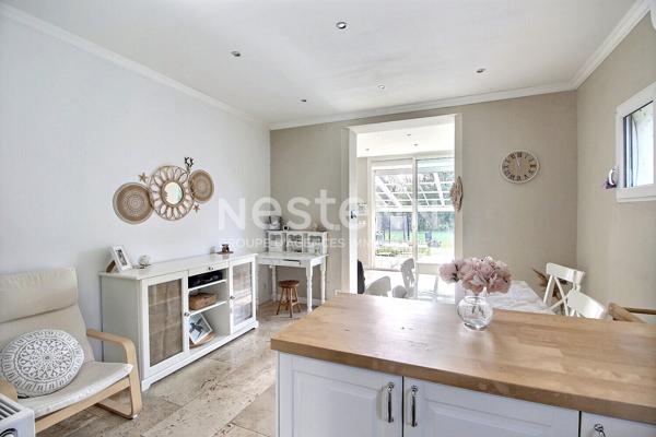 Saint Victoret- Bas de villa 4 pièces 70 m2 avec jardin de 617 m²