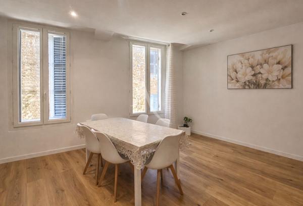 APPARTEMENT TYPE 2 RÉNOVÉ CENTRE VILLAGE RIANS