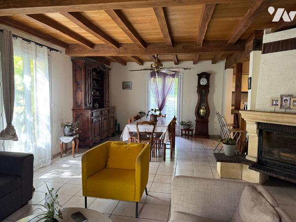 Maison avec hangar sur grand terrain boisé - Figeac