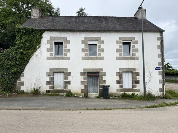 Maison à vendre 63 000 € Poullaouen 3 p 118 m² DPE E