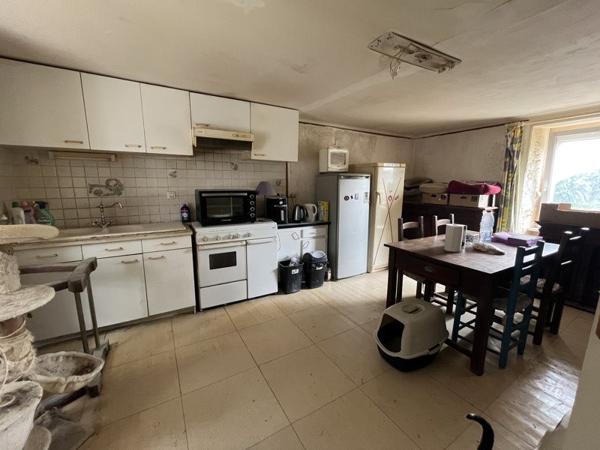 Maison à vendre 63 000 € Poullaouen 3 p 118 m² DPE E