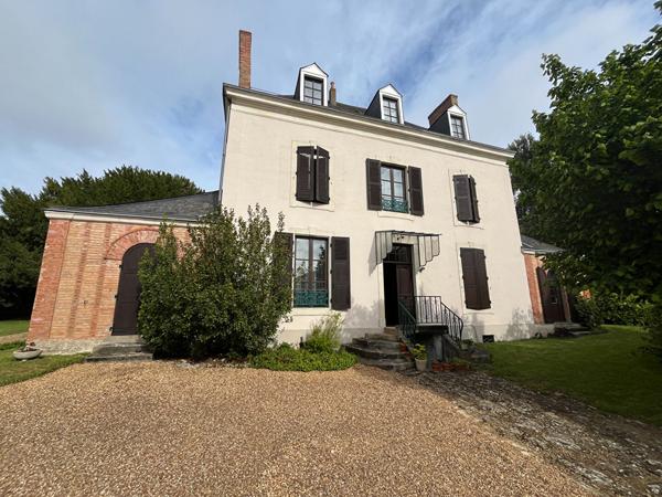Maison bourgeoise Noyen-sur-sarthe - 398m2