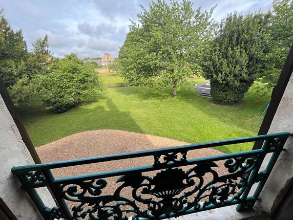 Maison bourgeoise Noyen-sur-sarthe - 398m2