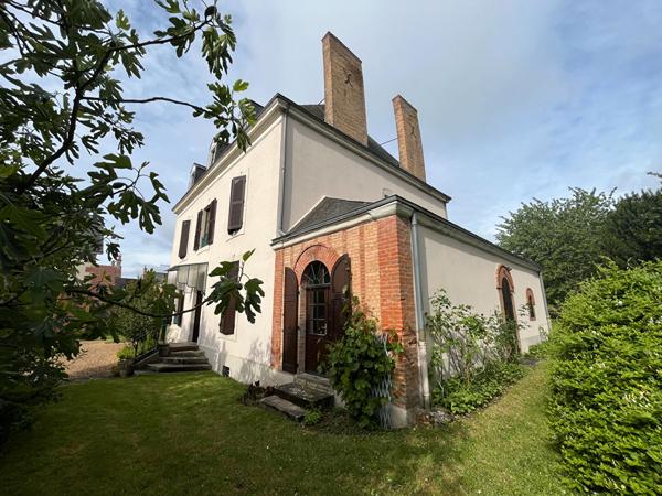 Maison bourgeoise Noyen-sur-sarthe - 398m2