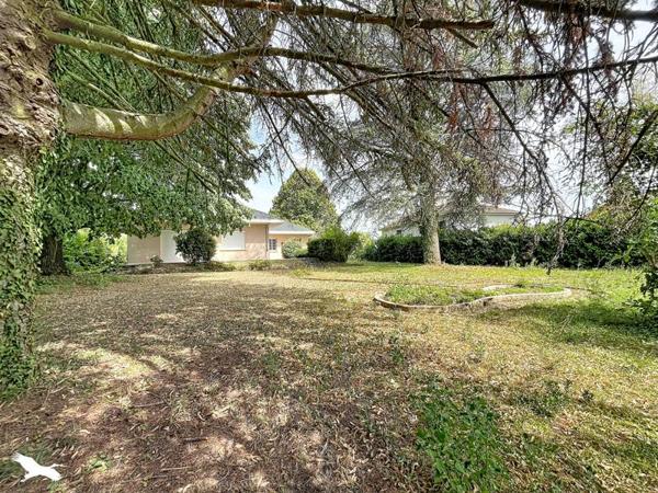 Maison 699 000 € Francheville 7 p 156 m² DPE D