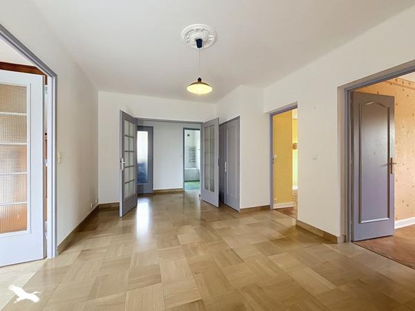 Maison 699 000 € Francheville 7 p 156 m² DPE D