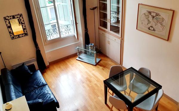 Appartement à vendre    1 pièce • 26,84 m2 Nice
