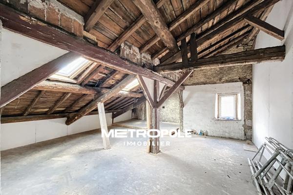 Appartement 4 pièce(s) 3 chambre(s) 150 m²